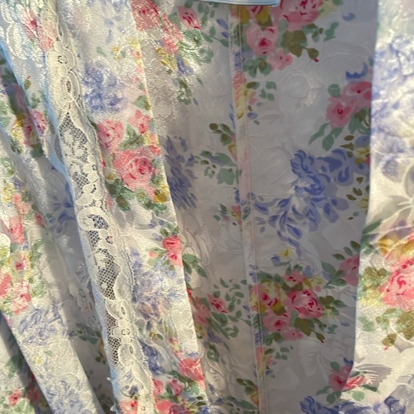 Floral Kimono Robe size L - Picture 4 of 5